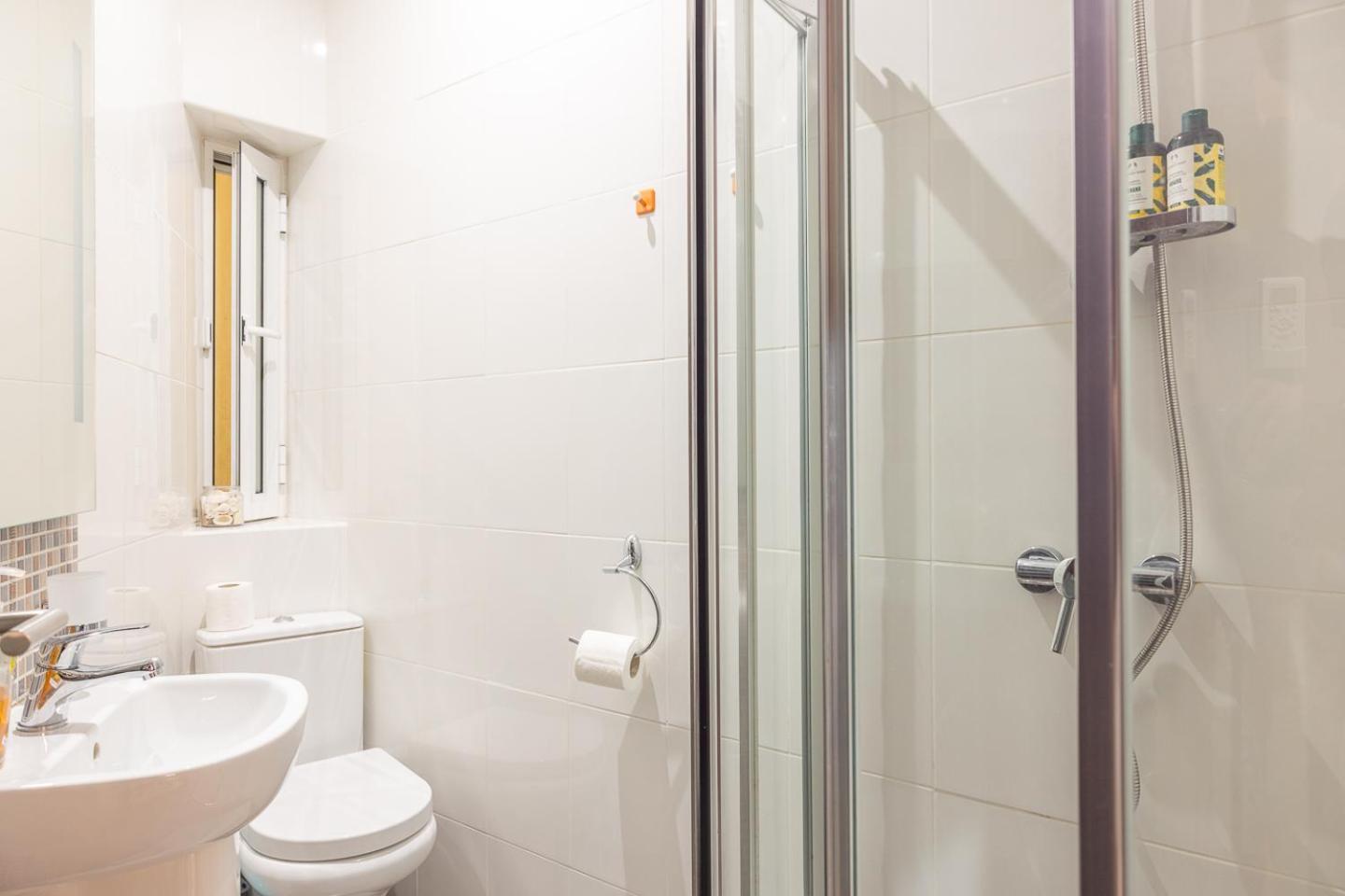 Balluta Bay Spacious Apt - 2Br Sliema Buitenkant foto